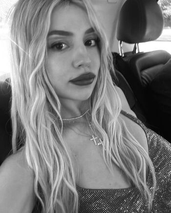 Full leaked Ava max page private photo