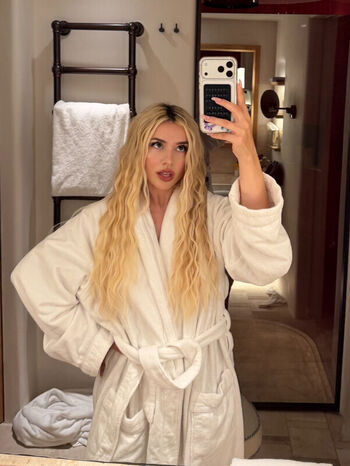 Full leaked Ava max private photo