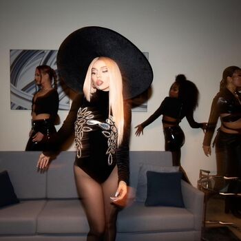 Ava Max