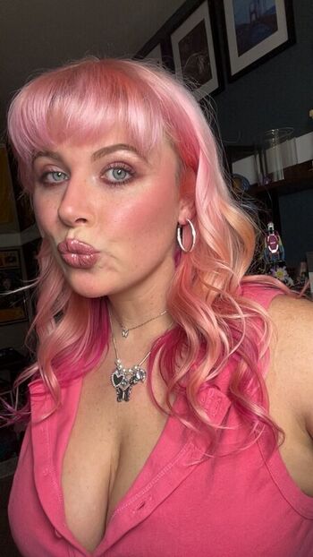 Full leaked Averageallison private photo