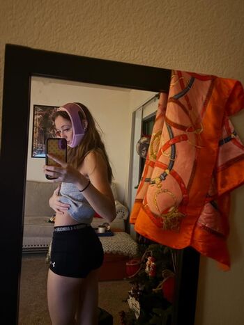 Full leaked Averyshipp private photo