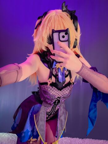 Full leaked Ayame page private photo