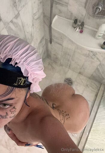 Full leaked Ayleks private photo