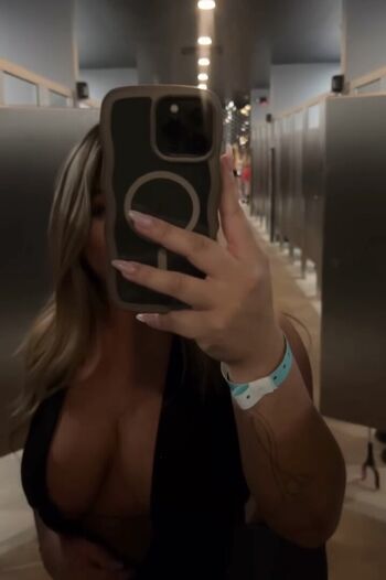 Full leaked Aysia phan private photo