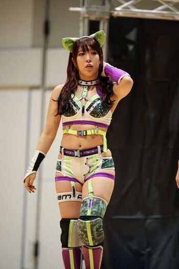 Leaked Chloe leafs/ private photo viral onlyfans