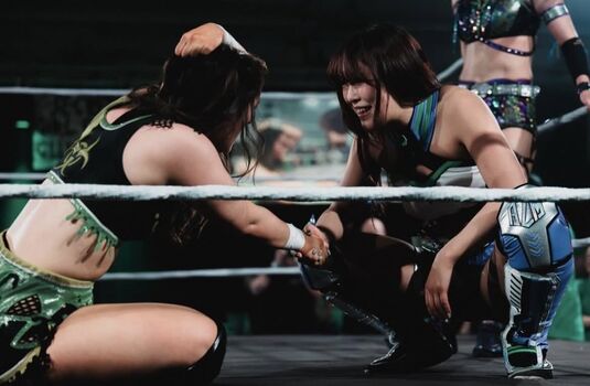 Leaked Idontwannabeyouanymore/ private photo viral onlyfans