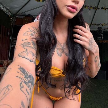 Full leaked Azzy private photo