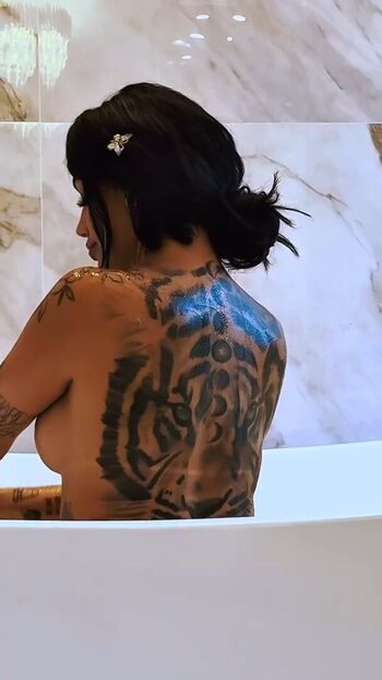 Leaked Fantasy factory / private photo viral onlyfans