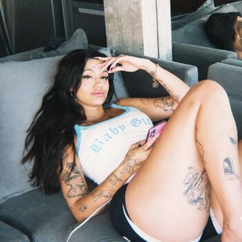 Leaked Erika fracassi/ private photo viral onlyfans