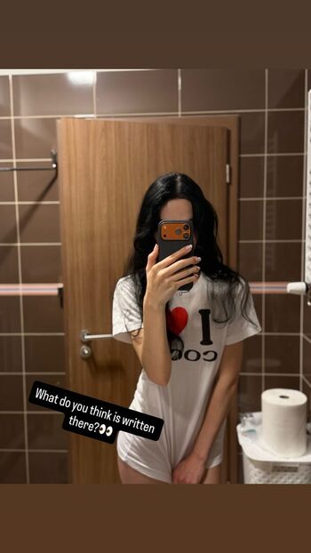 B_u_l_o_c_h_k_a (bulochkatyt)