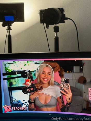 babyfooji / peachtot