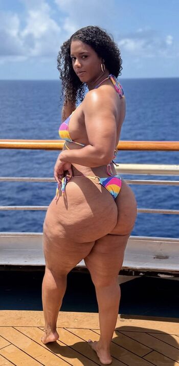 Full leaked Babygurldessie private photo