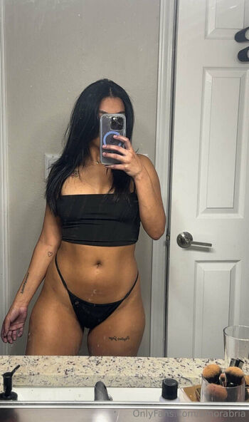 Full leaked Baddiebrii private photo