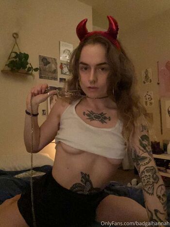 Full leaked Badgalhannah private photo