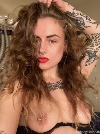 Full leaked Badgalhannah private photo