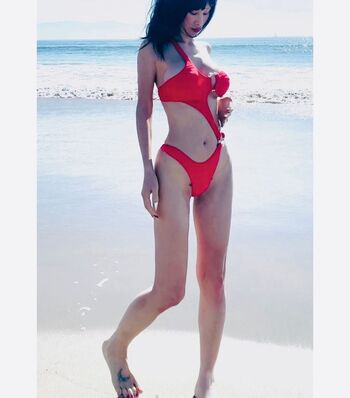 Full leaked Bai ling private photo