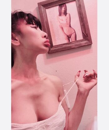 Bai Ling