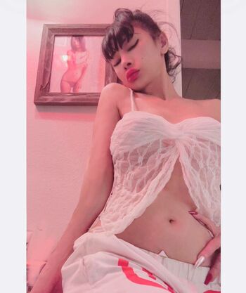 Bai Ling