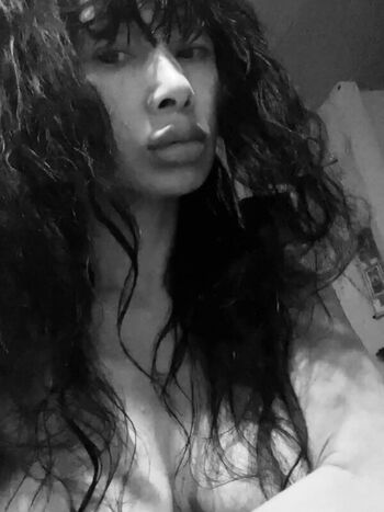 Full leaked Bai ling  page private photo
