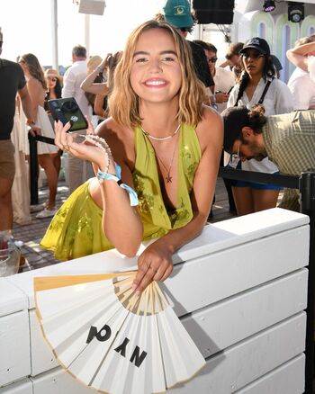 Bailee Madison