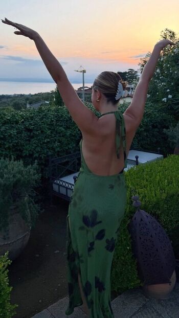 Full leaked Bailee madison private photo