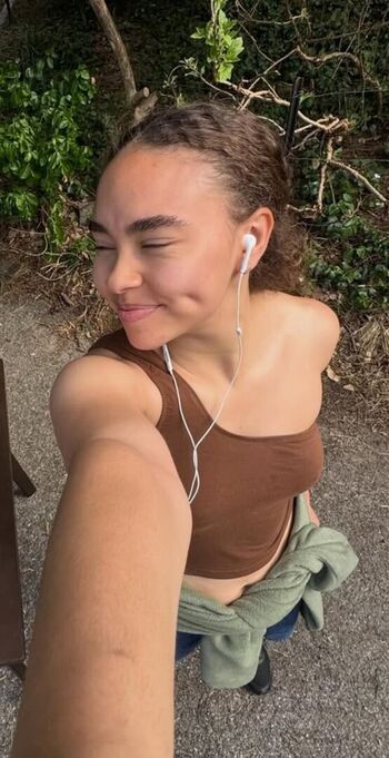 Full leaked Bailey bass private photo