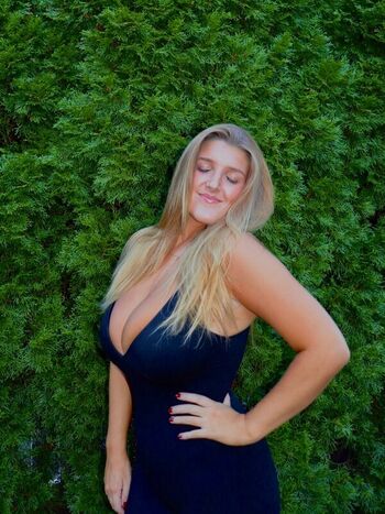 Full leaked Bailey croft private photo