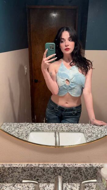 Full leaked Bailey meyers private photo
