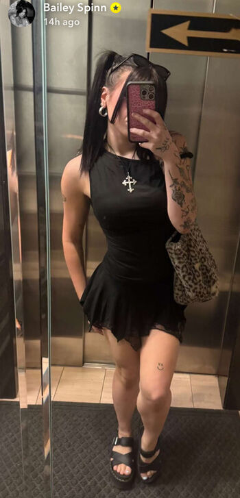 Full leaked Baileyspinn page private photo