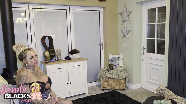 Full leaked Bambiblacksuk private photo