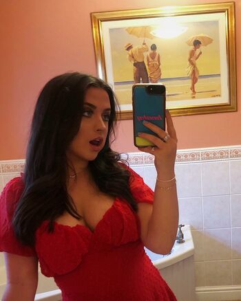 Full leaked Bambinobecky private photo