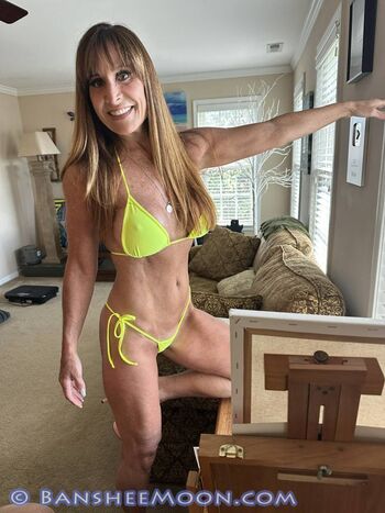 Full leaked Bansheemoon private photo