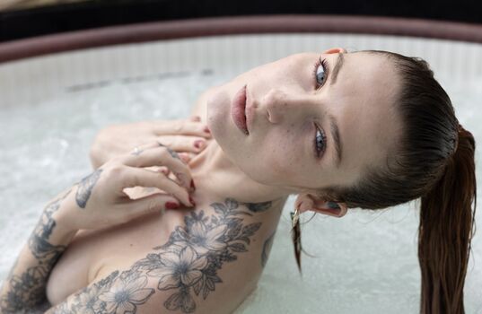 Full leaked Barbora aria private photo