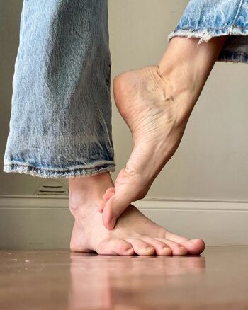 Full leaked Barearchedbeauty private photo