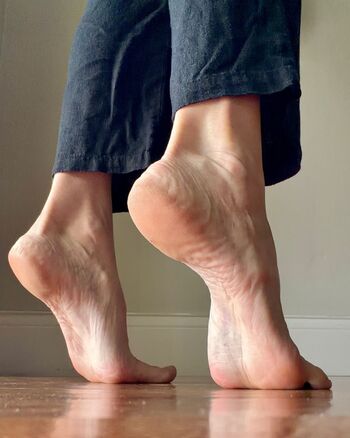 Full leaked Barearchedbeauty private photo