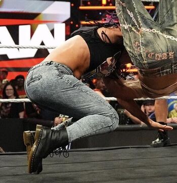 Full leaked Bayley private photo
