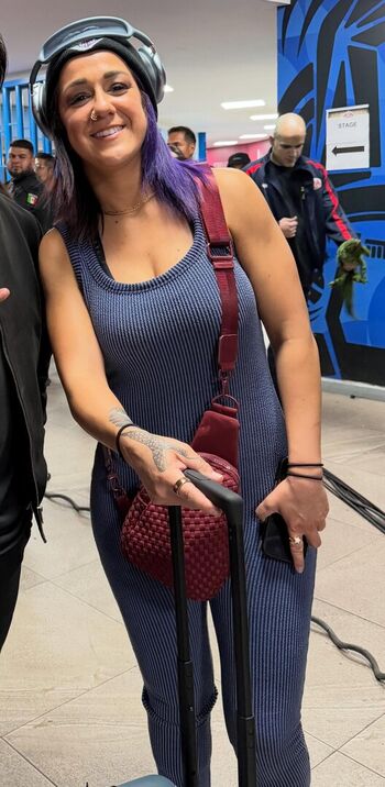 Full leaked Bayley private photo