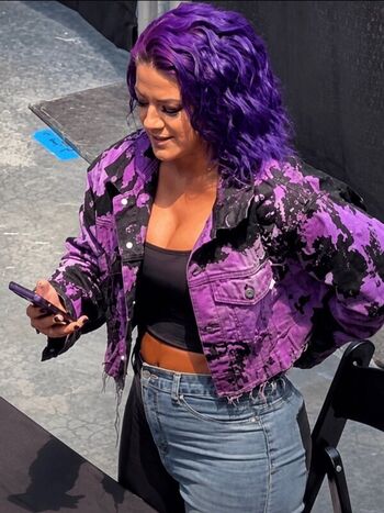 Full leaked Bayley private photo
