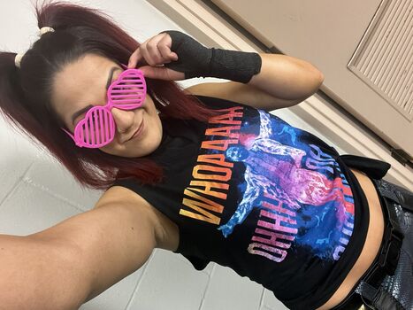 Full leaked Bayley private photo