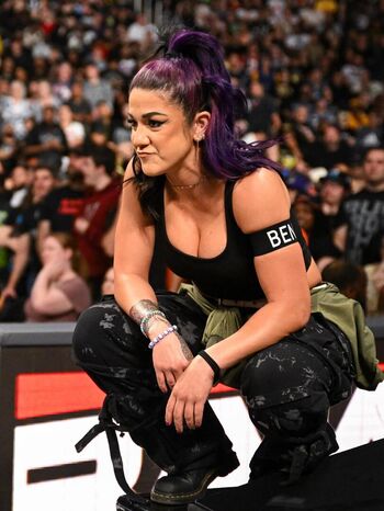 Full leaked Bayley private photo