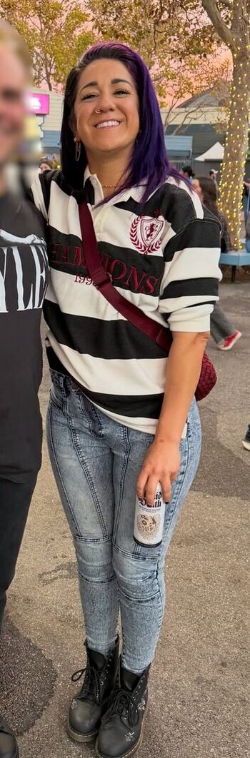 Full leaked Bayley private photo