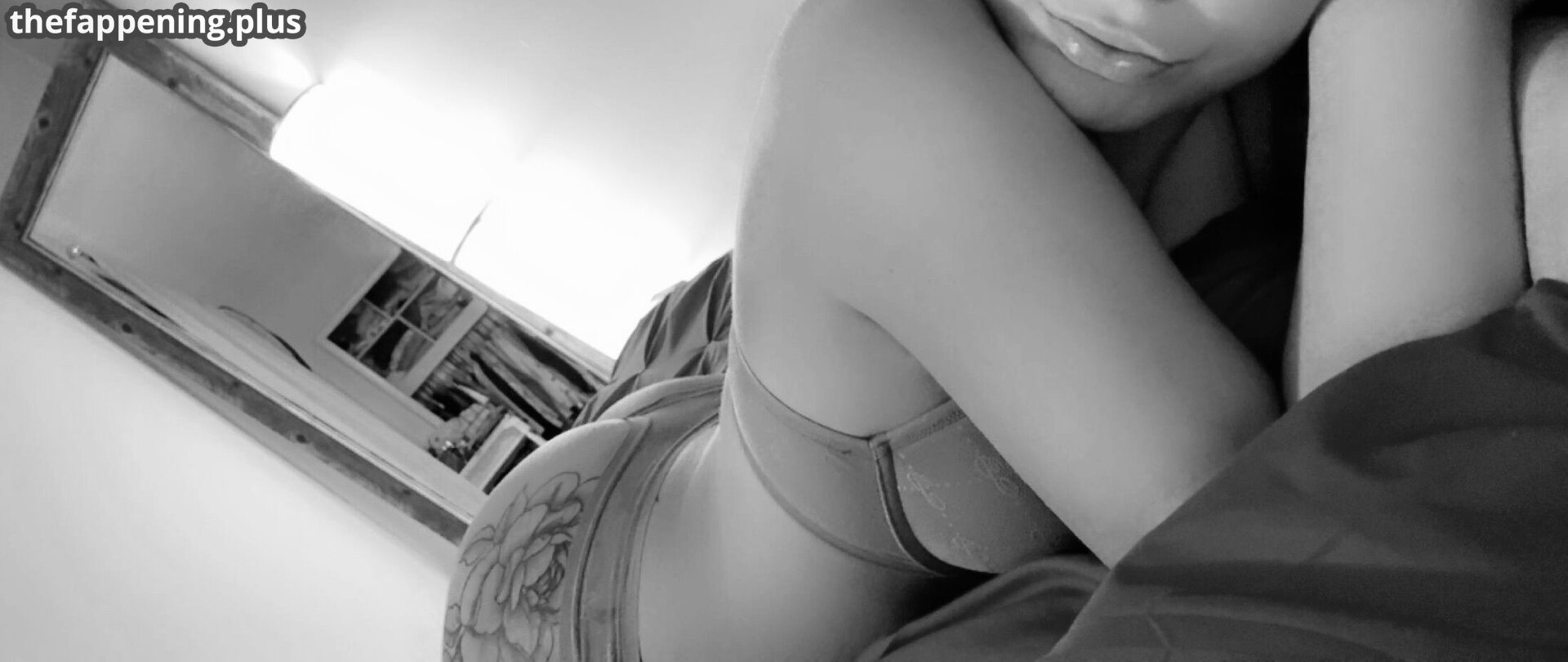 Bbyhailzz / bby_hails_ / https: Фото оголеного OnlyFans #2