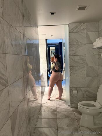 Full leaked Bbyhayyy private photo