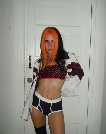 Full leaked Bea miller private photo