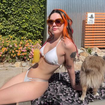 Full leaked Bea miller private photo