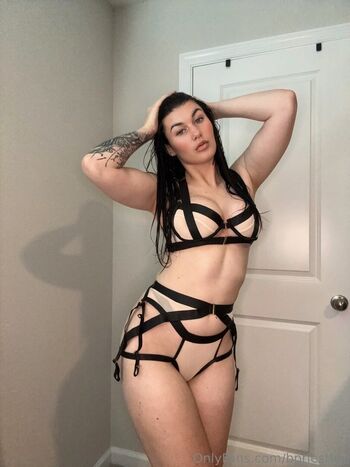 Full leaked Bea priestley private photo