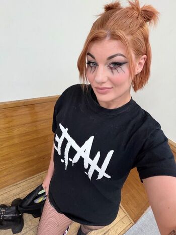 Full leaked Bea priestley private photo