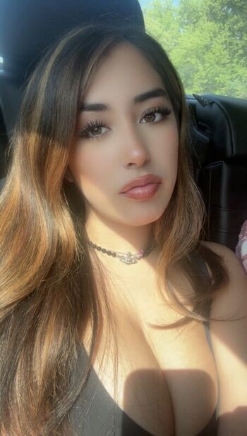 Full leaked Beababoo private photo