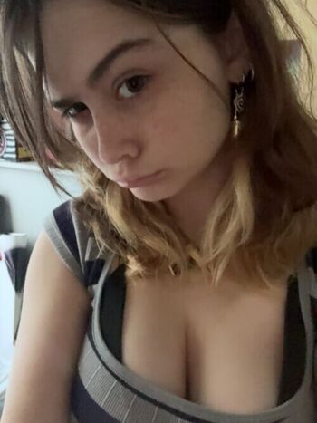Full leaked Beanswithbombs private photo