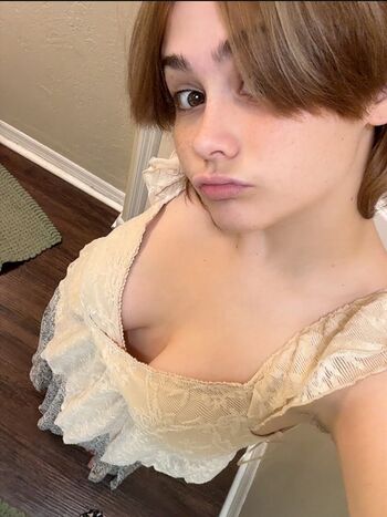 Full leaked Beanswithbombs page private photo